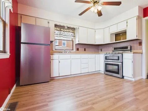 418 N 14th Street Keokuk IA 52632