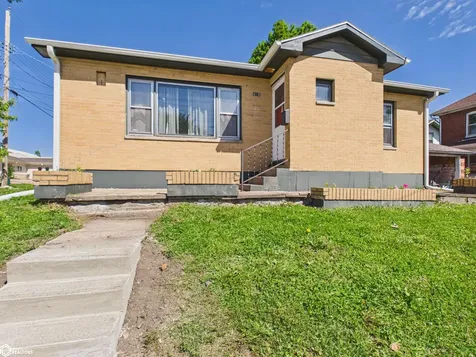 418 N 14th Street Keokuk IA 52632