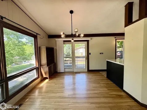 156 Crestview Drive Burlington IA 52601