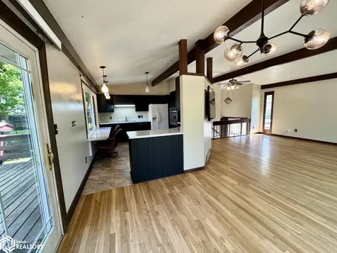 156 Crestview Drive Burlington IA 52601
