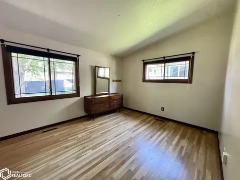 156 Crestview Drive Burlington IA 52601