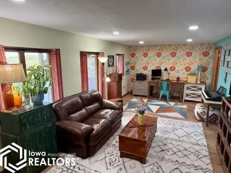 6773 195th Street Albia IA 52531