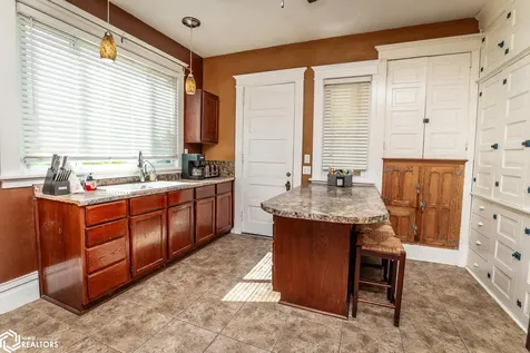 304 6th Street Traer IA 50675