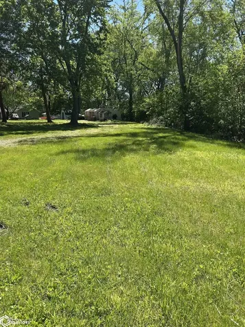602 9th Avenue W Oskaloosa IA 52577