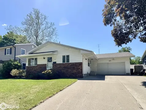 197 Crestview Drive Burlington IA 52601