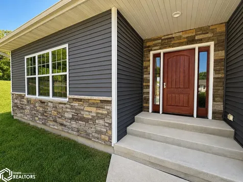 302 33rd Street Fort Madison IA 52627