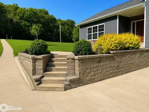 302 33rd Street Fort Madison IA 52627