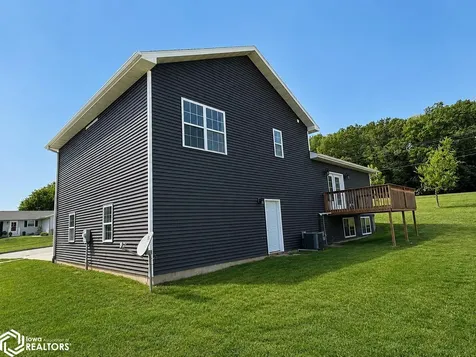 302 33rd Street Fort Madison IA 52627