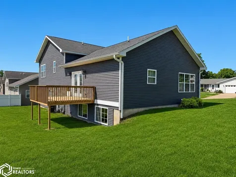 302 33rd Street Fort Madison IA 52627