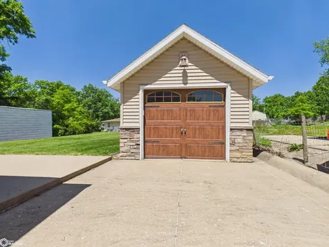 1012 N 17th Street Keokuk IA 52632