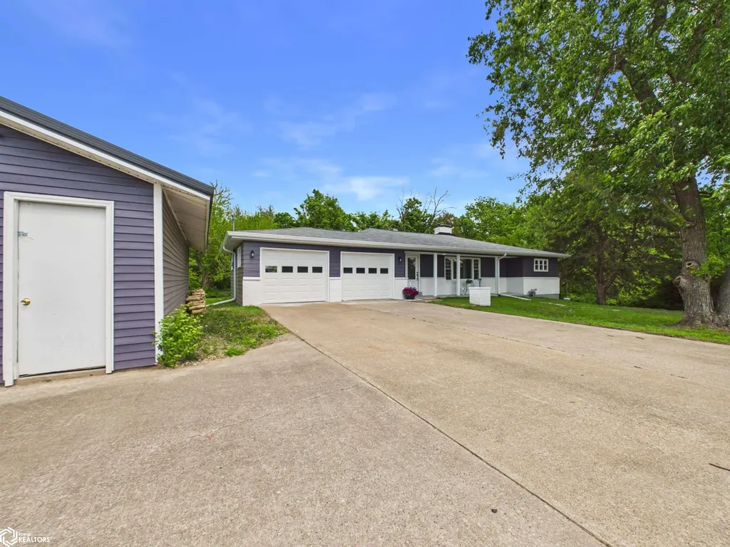 3582 270th Avenue Keokuk IA 52632