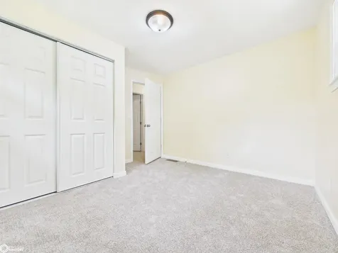 3582 270th Avenue Keokuk IA 52632