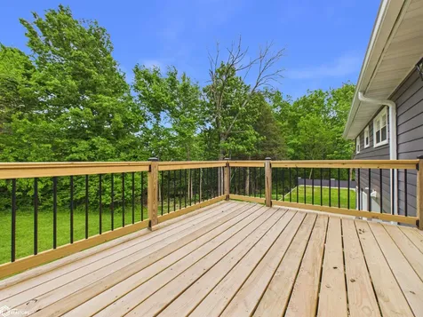 3582 270th Avenue Keokuk IA 52632