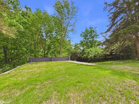 3582 270th Avenue Keokuk IA 52632