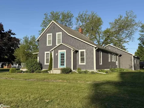 206 N High Street Montezuma IA 50171
