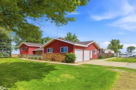 4001 145th Street Hedrick IA 52563