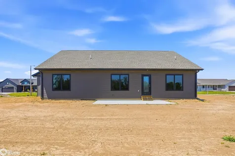 507 Sunset Drive New London IA 52645
