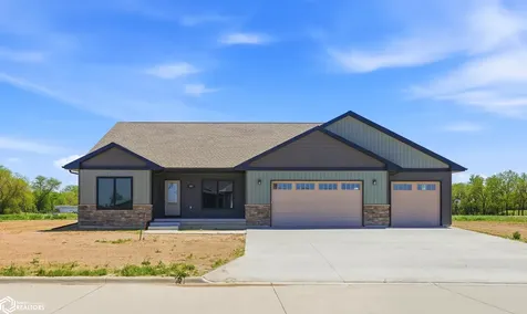 507 Sunset Drive New London IA 52645