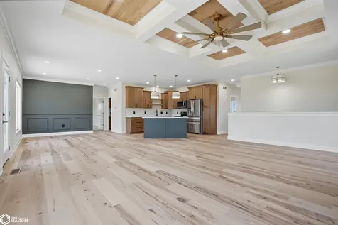 507 Sunset Drive New London IA 52645