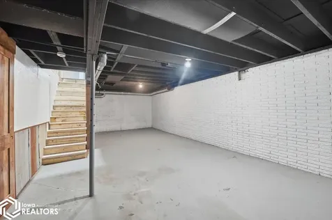 2307 14th Avenue Eldora IA 50627