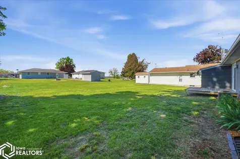 2307 14th Avenue Eldora IA 50627