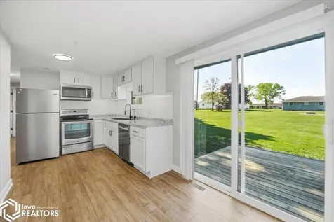 2307 14th Avenue Eldora IA 50627