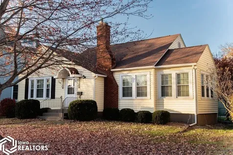 205 Vogel Avenue Ottumwa IA 52501