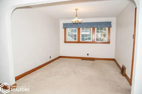 205 Vogel Avenue Ottumwa IA 52501
