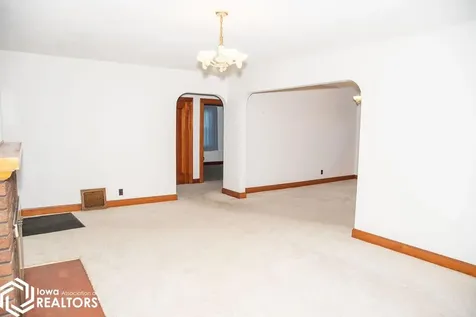 205 Vogel Avenue Ottumwa IA 52501
