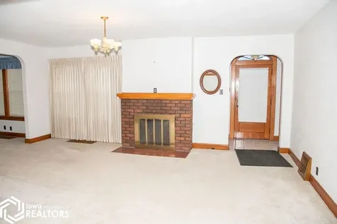 205 Vogel Avenue Ottumwa IA 52501