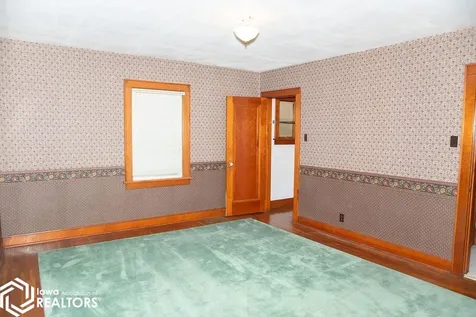 205 Vogel Avenue Ottumwa IA 52501