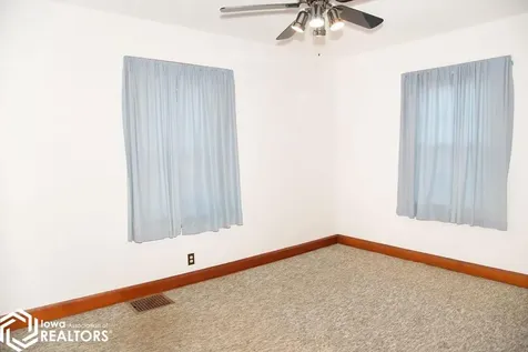 205 Vogel Avenue Ottumwa IA 52501