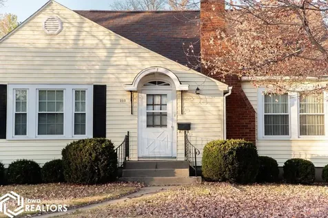 205 Vogel Avenue Ottumwa IA 52501