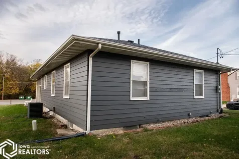 535 Osceola Street Ottumwa IA 52501