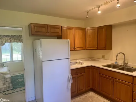 606 E Buchanan Avenue Fairfield IA 52556
