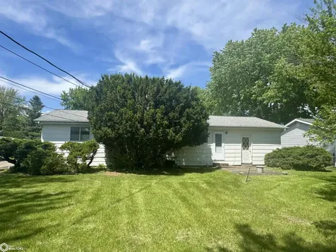 606 E Buchanan Avenue Fairfield IA 52556
