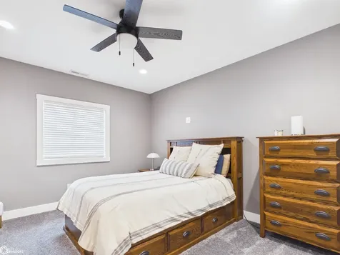 214 E Wapello Street Agency IA 52530