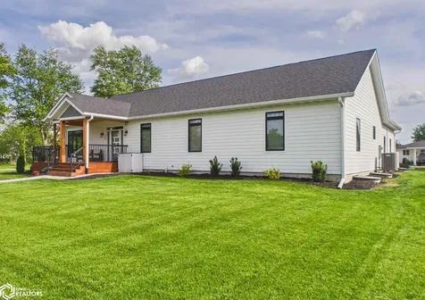 214 E Wapello Street Agency IA 52530