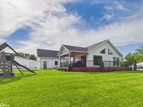 214 E Wapello Street Agency IA 52530