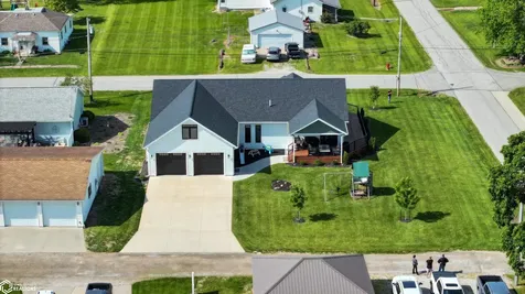 214 E Wapello Street Agency IA 52530