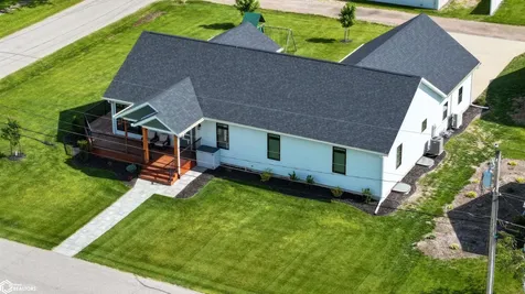 214 E Wapello Street Agency IA 52530