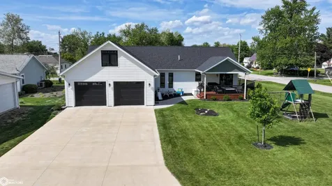 214 E Wapello Street Agency IA 52530