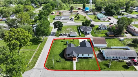 214 E Wapello Street Agency IA 52530