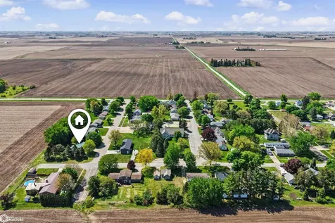 110 Sunrise Drive Lincoln IA 50652