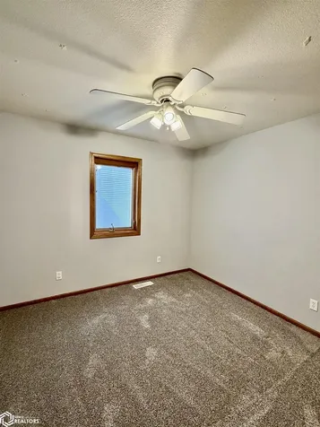 605 Fairview Drive Oskaloosa IA 52577