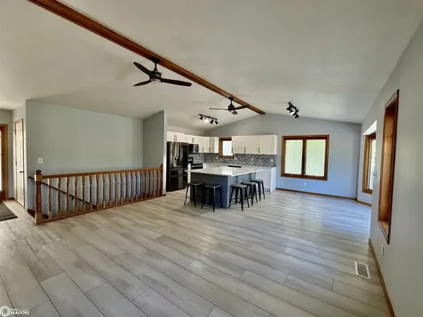 605 Fairview Drive Oskaloosa IA 52577