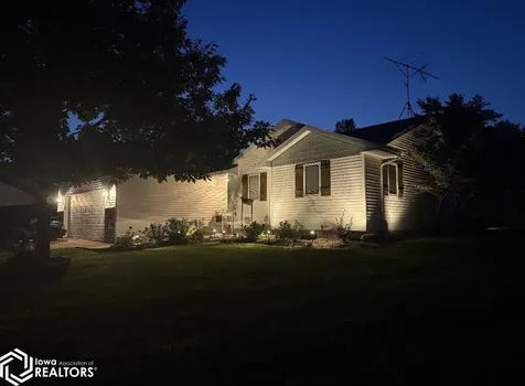 605 Fairview Drive Oskaloosa IA 52577