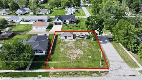 227 E Main Street Agency IA 52530