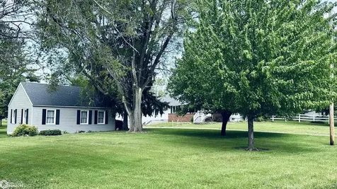 2611 Luminary Lane Oskaloosa IA 52577