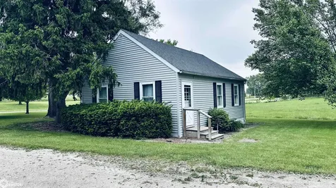 2611 Luminary Lane Oskaloosa IA 52577